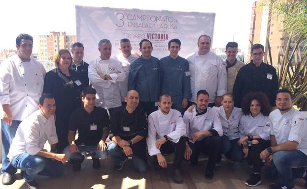 Todos los participantes en el Campeonato de Ensaladilla Rusa.