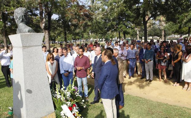 Homenaje a José María Martín Carpena. /Álvaro Cabrera