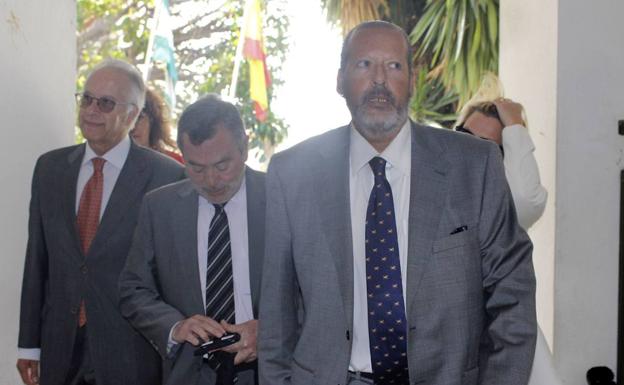 El vicesecretario municipal, Javier de las Cuevas, cuando prestó declaración