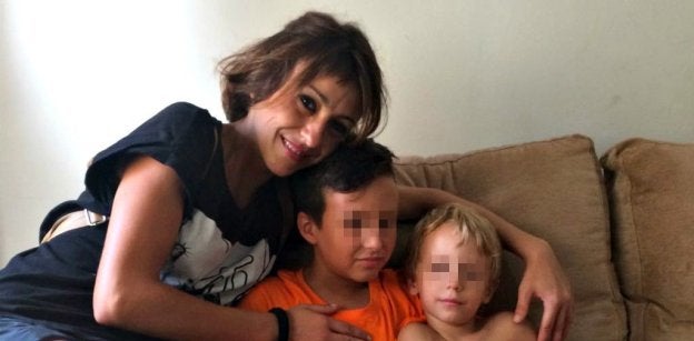 Fotografía facilitada por Juana Rivas, con sus hijos