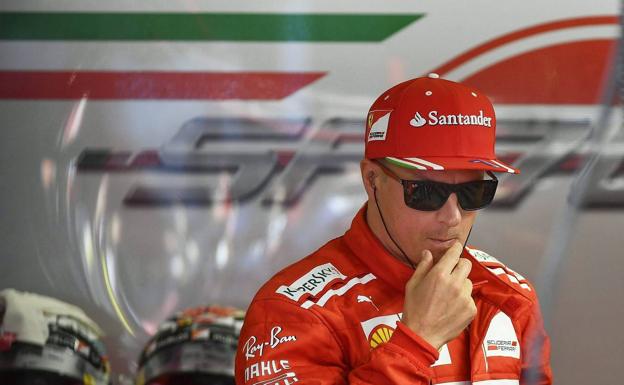 Kimi Raikkonen seguirá en Ferrari.