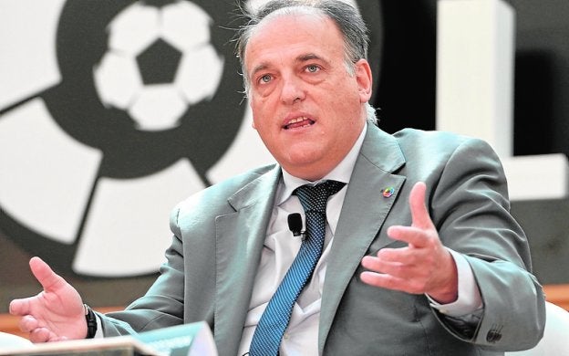 Javier Tebas, en un acto reciente de LaLiga en Singapur. :: afp