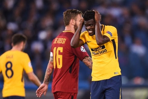 Thomas se lamenta tras una ocasión fallada en Roma.