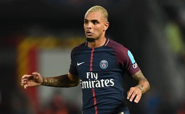 Kurzawa, con la camiseta del PSG. /Frack Fife (Afp)