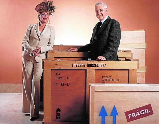 La baronesa y Tomás Llorens, conservador jefe del Museo entre 1991 y 2005. :: Chema Conesa/
