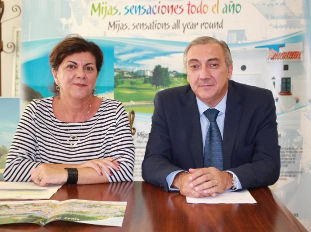 El plan fue presentado por la edil de Turismo y el gerente de Promoción de Turismo Costa del Sol. :: i. g./