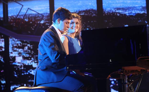 Amaia y Alfred./