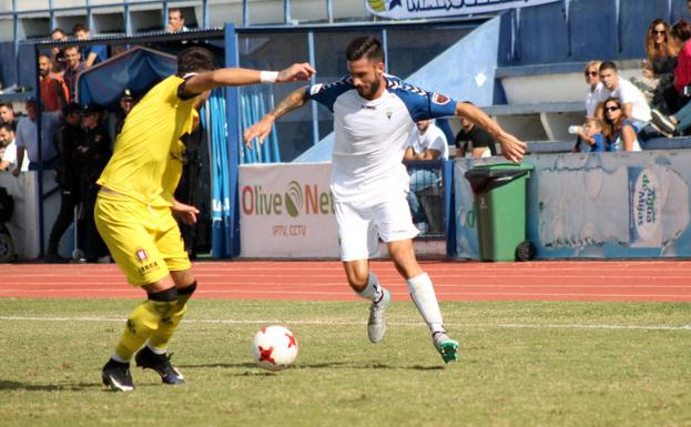 Marcos Ruiz, en un partido como local./J. R.