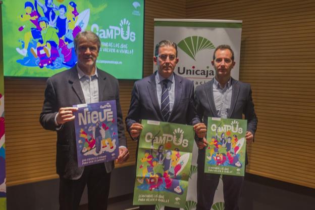 Paco Alonso, Sergio Corral y Manuel Dorado, durante la presentación de los campus. :: fran acevedo/