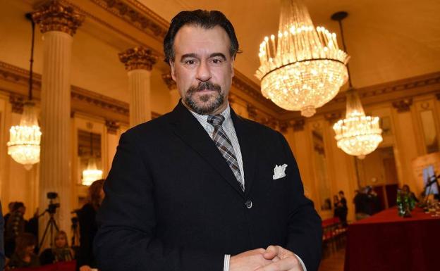 La Universidad de Málaga nombrará doctor honoris causa al barítono Carlos Álvarez