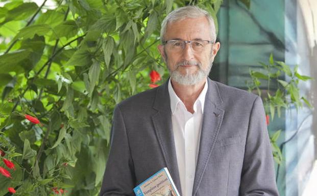 Antonio A. Gómez Yebra presenta hoy su nuevo libro. /Fernando González