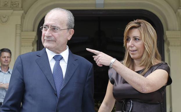 De la Torre y Díaz, al salir de la reunión que mantuvieron en 2013 para desbloquear el metro./Ñito Salas