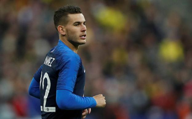 Lucas Hernández, durante el amistoso ante Colombia./Reuters