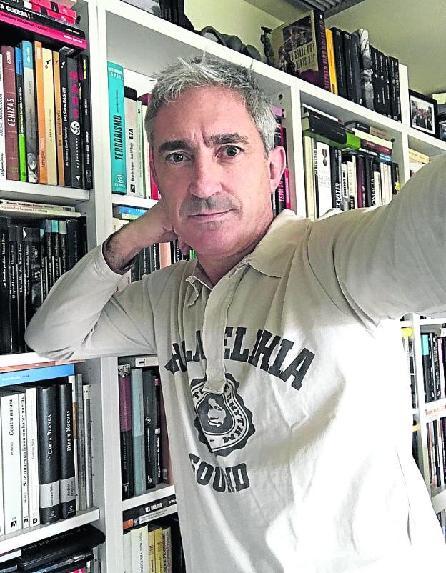 El periodista Jon Sistiaga. :: R. C./