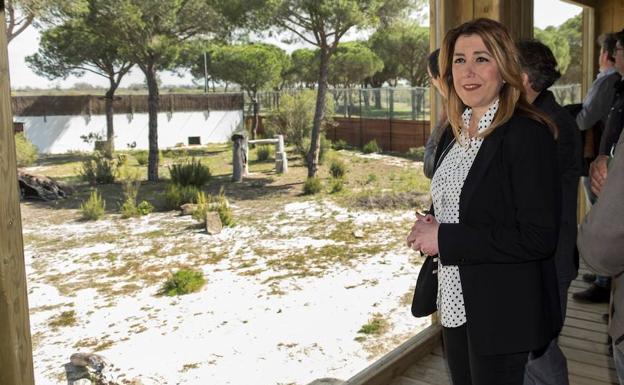 Susana Díaz, en la inauguración del centro de visitantes de El Acebuche.