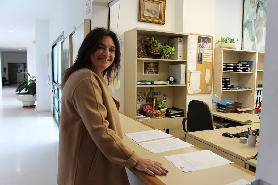 Del Cid, ayer en el registro general del Ayuntamiento de Torremolinos. /SUR