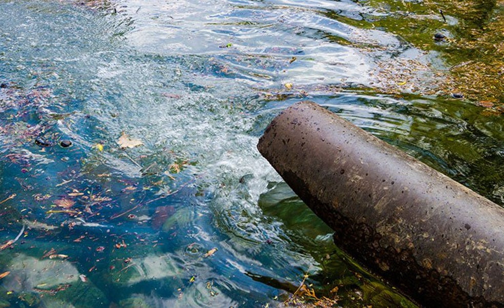 Agua contaminada./Archivo