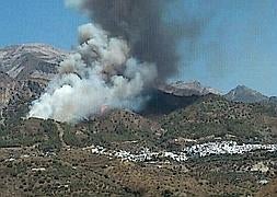 Imagen del incendio. E. Cabezas/