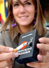 La lista de espera de la unidad antitabaco del Clínico supera ya los dos meses