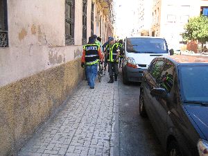 ESCENARIO. Imagen de una actuación policial en La Goleta, donde ocurrió el tiroteo. / GALINDO/