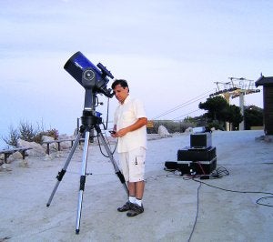 Las sesiones de astronomía se celebran todos los lunes, miércoles y viernes de julio y agosto. :: SUR/