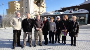 Los vecinos de Sacaba Beach seguirán movilizándose para conseguir una parada de autobús próxima a la urbanización. ::
N. R. N./