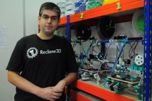Daniel Casares estudia quinto de Ingeniería Industrial en la UMA. :: CRÓNICA/