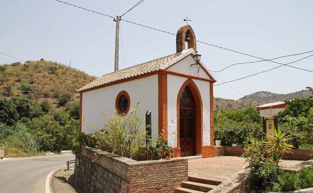 Ermita de la Virgen de las Angustias en La Viñuela.