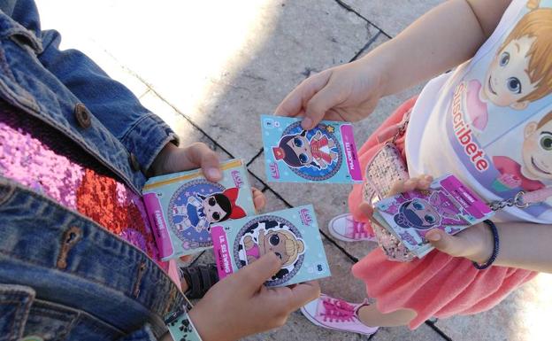 todas las cartas de lol surprise