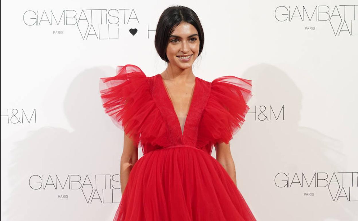 El romanticismo envuelto en tul de Giambattista Valli toma H\u0026M | Diario Sur