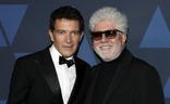 Antonio Banderas y Pedro Almodóvar volverán a verse este viernes en el estreno del malagueño Teatro del Soho Caixabank./:: NINA PROMMER. EFE