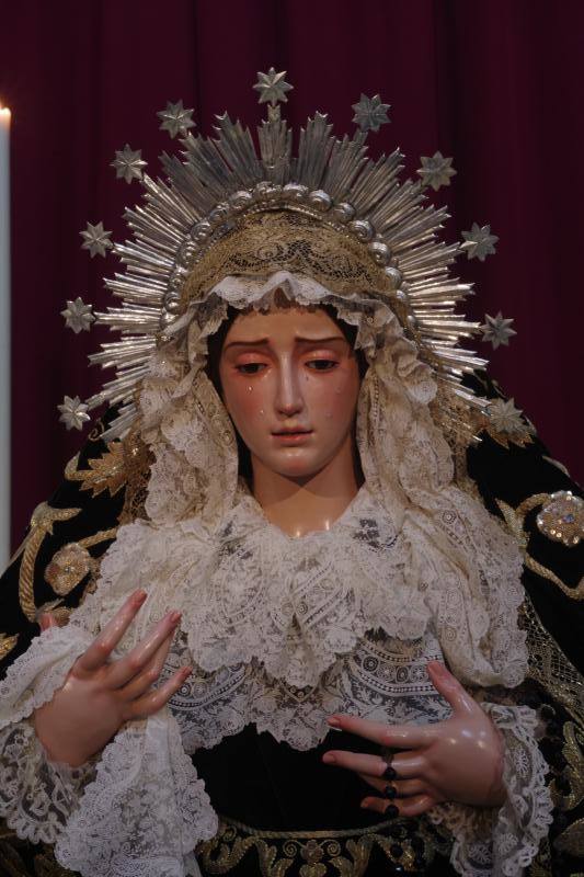 Semana Santa en Málaga - Página 2 Virgen1