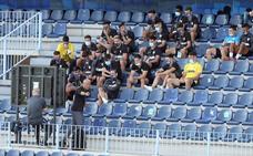 Sergio Pellicer, durante la charla previa al partido contra Las Palmas el pasado domingo en La Rosaleda./SALVADOR SALAS