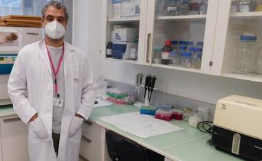 El doctor en Biología del Desarrollo y Embriología por la Universidad de Málaga Adrián Ruiz Villalba./Santiago Gómez