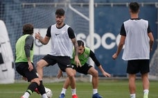 Jozabed, ya recuperado de sus molestias, se enfrenta al que fue su equipo la pasada temporada./ÑITO SALAS