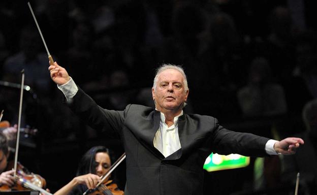 Será Daniel Barenboim quien tome la batuta para dirigir el célebre Concierto de Año Nuevo/