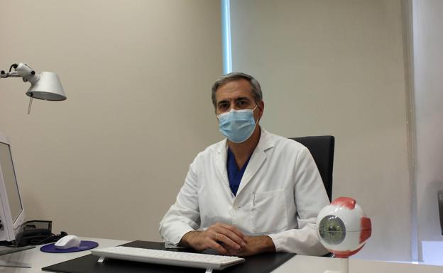 El Dr. José Luis Ramos, director médico de Clínica Baviera Málaga. 
