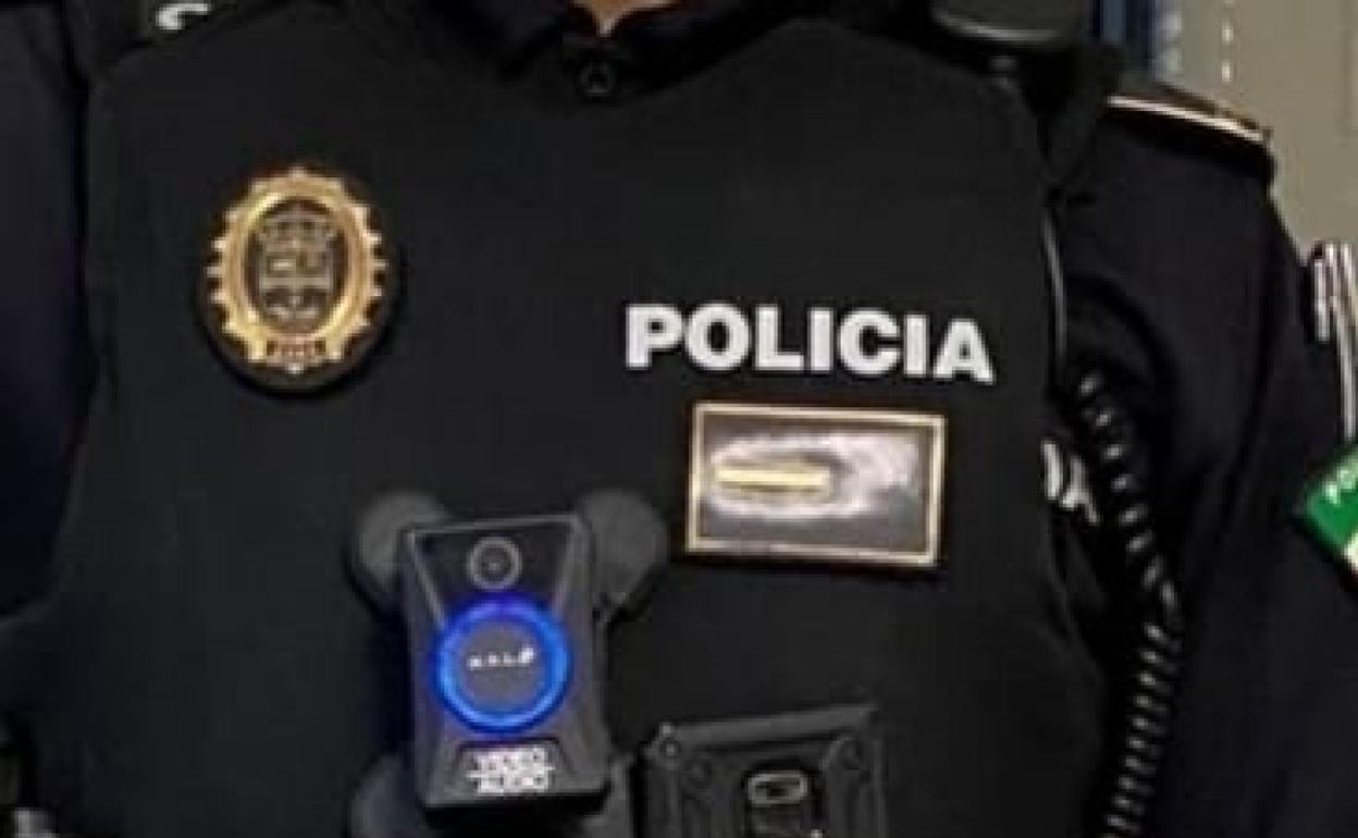 La Policía Local de Rincón de la Victoria cámaras portátiles para la transparencia en sus actuaciones Diario Sur