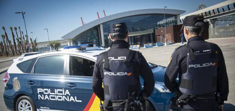 Sucesos | Cuatro detenidos por secuestrar a un joven de 19 años en Vélez y pedir 10.000 euros por su rescate - Vimarsana News