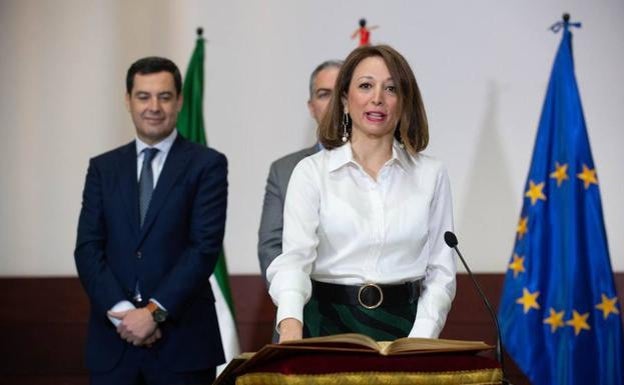 Patricia Navarro se convierte en la número dos de la lista del PP malagueño, donde debuta Bendodo y sobrevive Oña