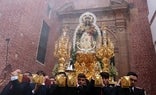 La Virgen de los Remedios volvió a salir desde los Mártires./RAFAEL RODRÍGUEZ