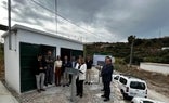 La consejera de Agua, Carmen Crespo, este viernes en Nerja junto a técnicos y autoridades./E. CABEZAS