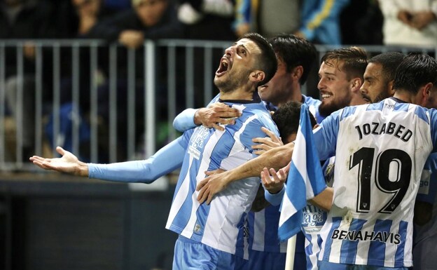 Málaga CF | Crónica del Málaga CF - Deportivo Alavés correspondiente a la jornada 21 de LaLiga SmartBank de Segunda División | Diario Sur