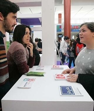 La Ii Feria De Posgrado De La Uma Atrae A Cientos De Estudiantes En Busca De Masteres Y Doctorados Diario Sur